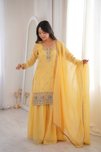 Vaanya Premium Traditional Anarkali Suit Set