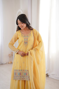 Vaanya Premium Traditional Anarkali Suit Set