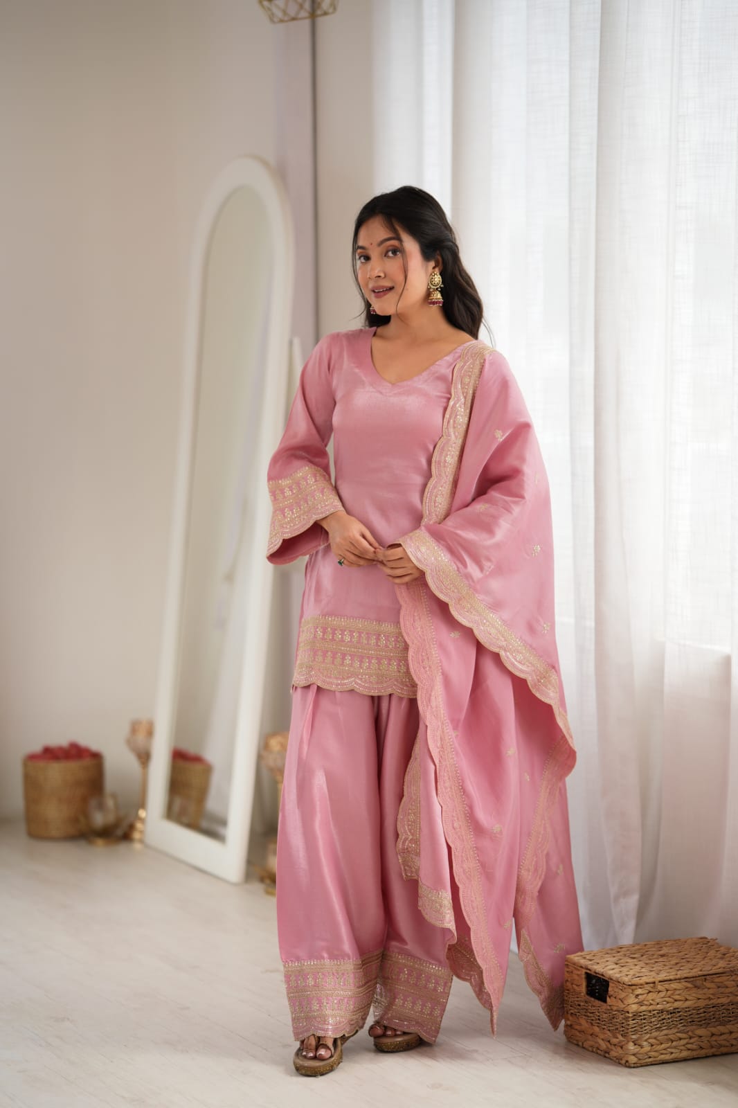 Raynika Premium Glass Roman Silk Farshi Suit Set