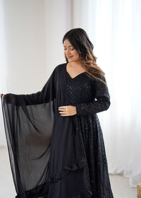 Noorain Royal Lukhnowi Designer Collection