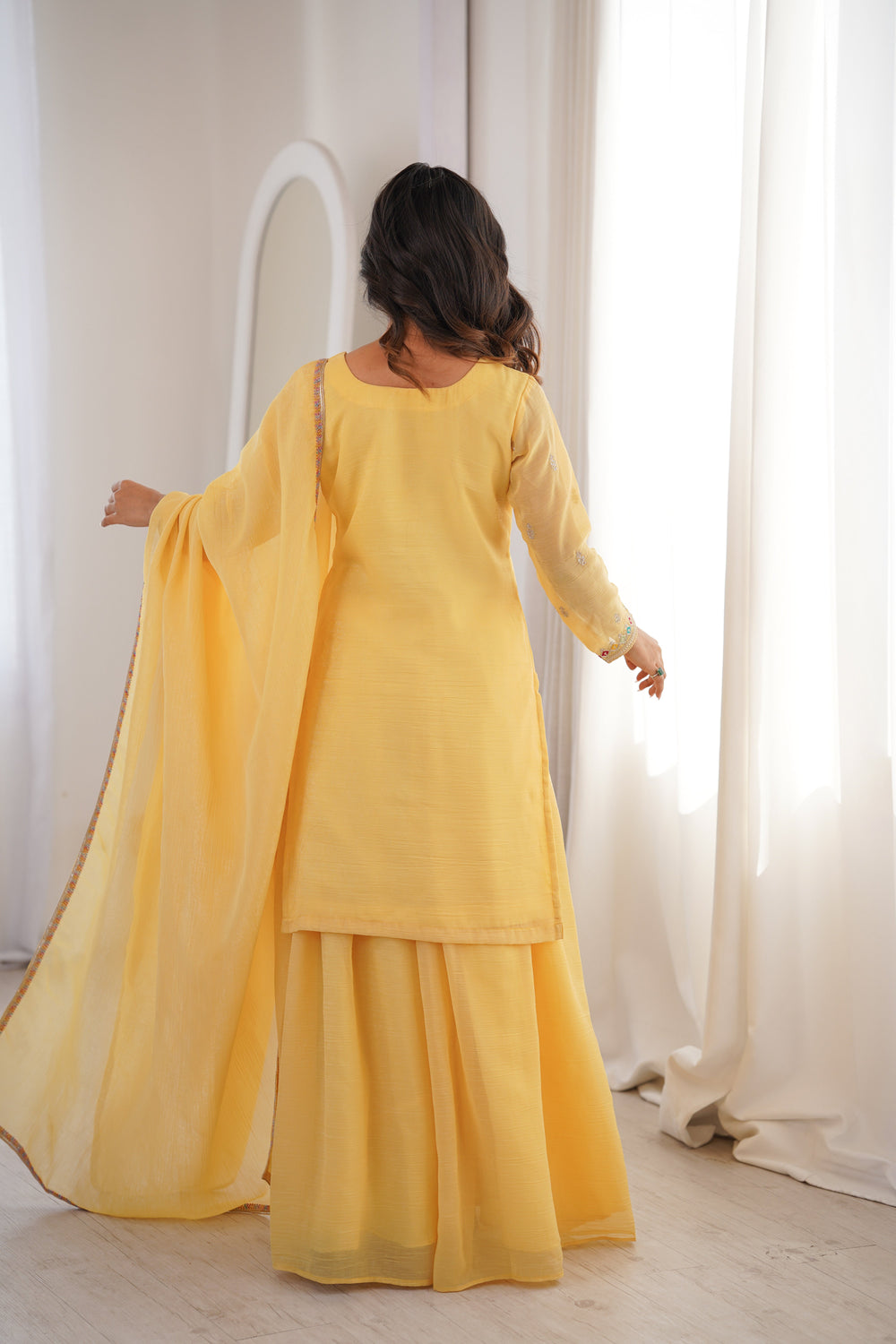 Vaanya Premium Traditional Anarkali Suit Set