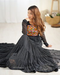 Aarzoo Luxe Traditional five Leyar Anarkali Suit Set